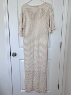 Callahan Cream Sheer Dress size M beautiful and effortlessly elevated